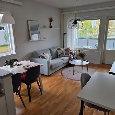 Apartment 2ndhomes Cozy With 1br, Sauna And Parking *
